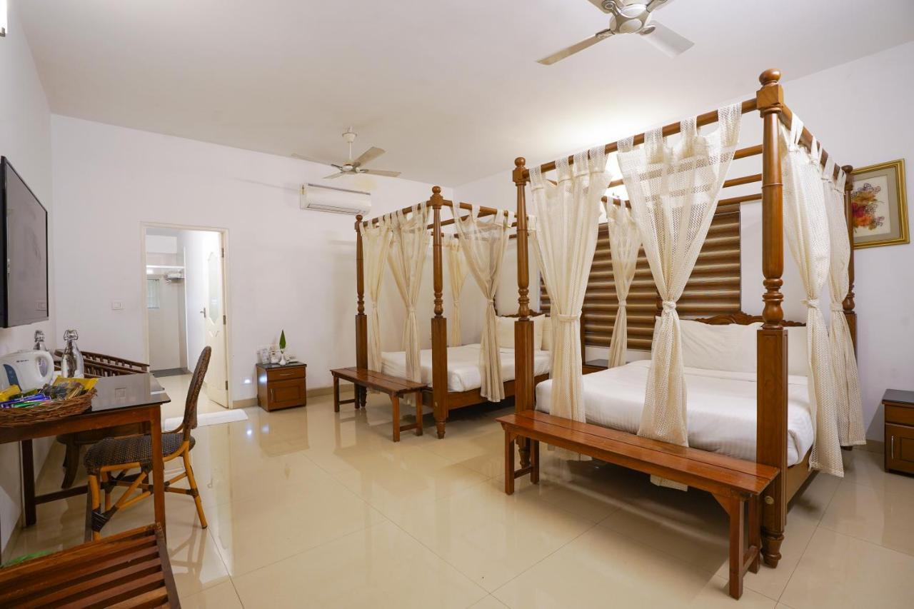 Hotel Once Upon The River, Aluva - Near Cochin International Airport Kochi Zewnętrze zdjęcie