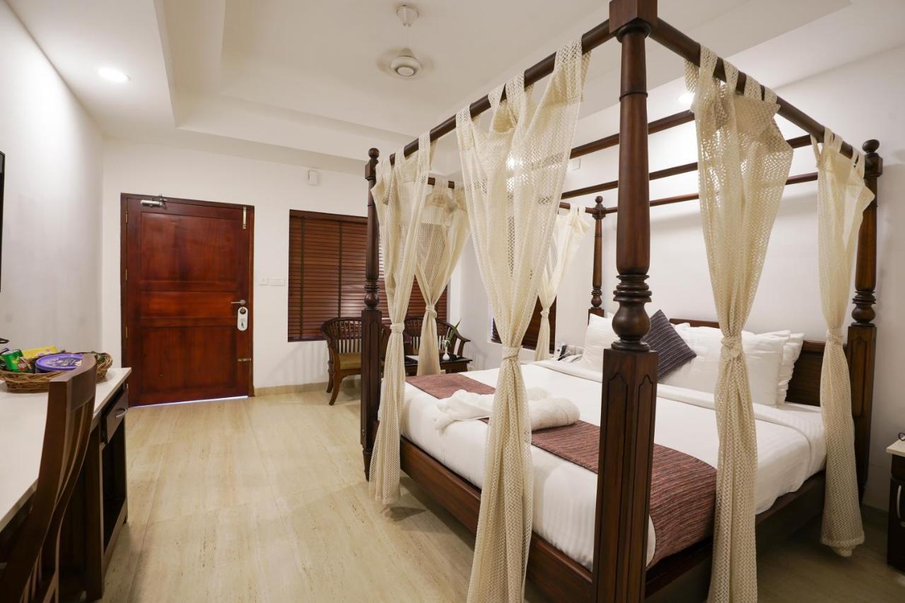 Hotel Once Upon The River, Aluva - Near Cochin International Airport Kochi Zewnętrze zdjęcie