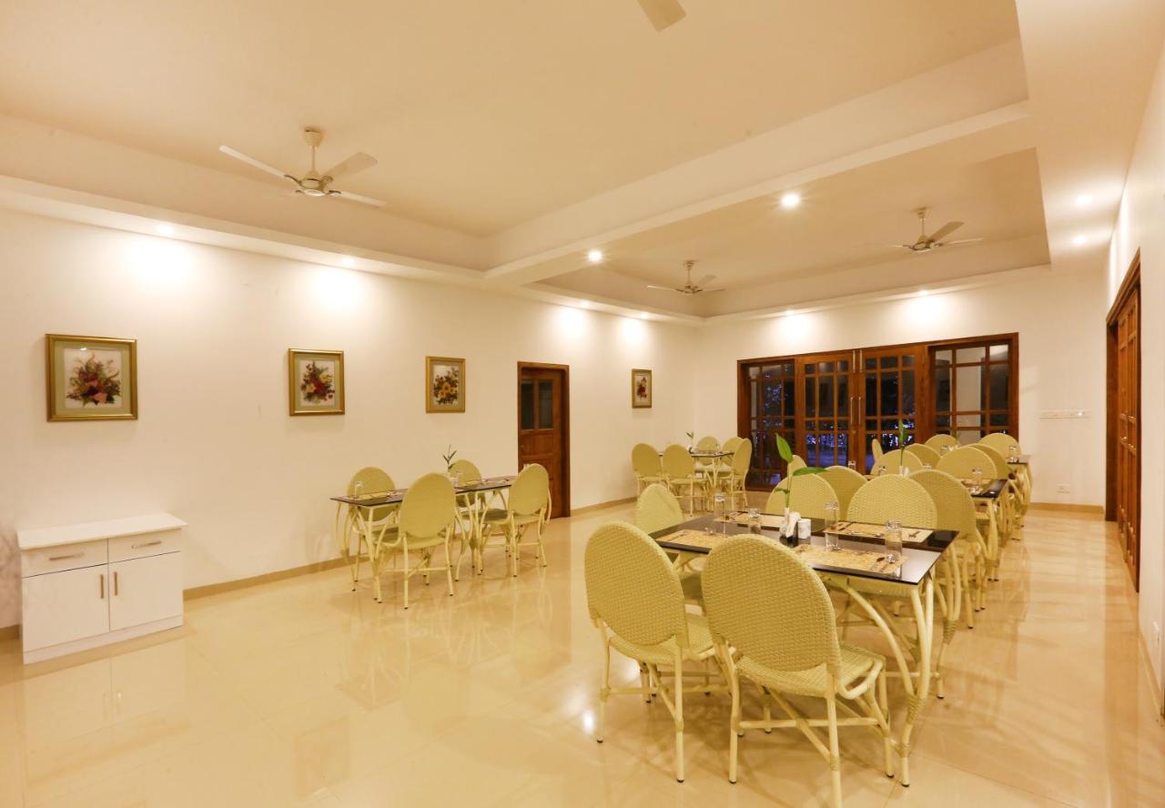 Hotel Once Upon The River, Aluva - Near Cochin International Airport Kochi Zewnętrze zdjęcie