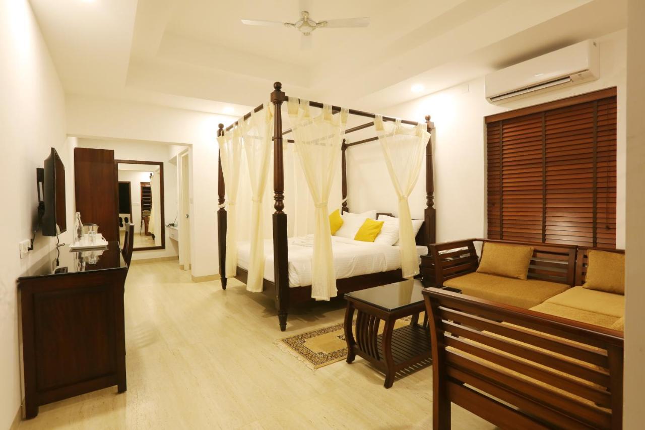 Hotel Once Upon The River, Aluva - Near Cochin International Airport Kochi Zewnętrze zdjęcie