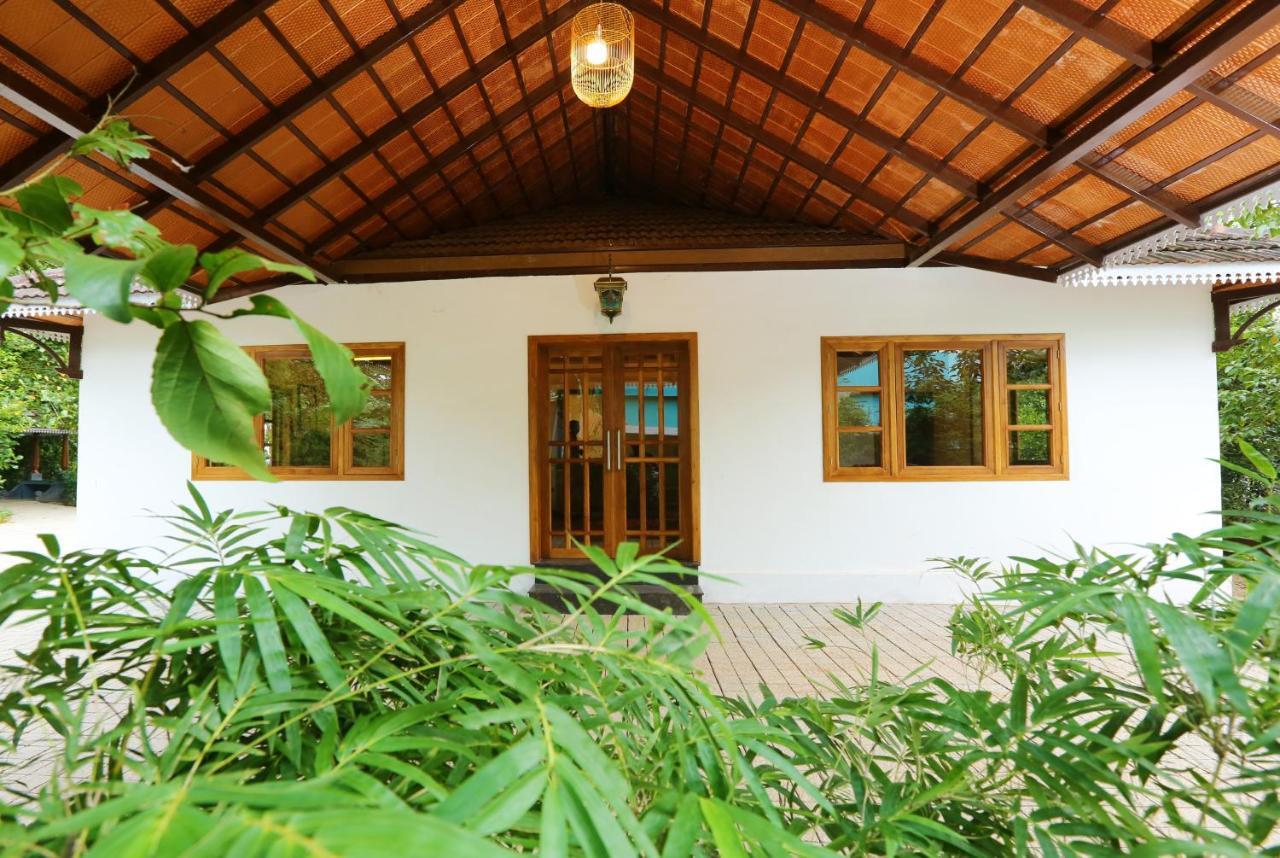 Once Upon The River, Aluva - Near Cochin International Airport Kochi Zewnętrze zdjęcie